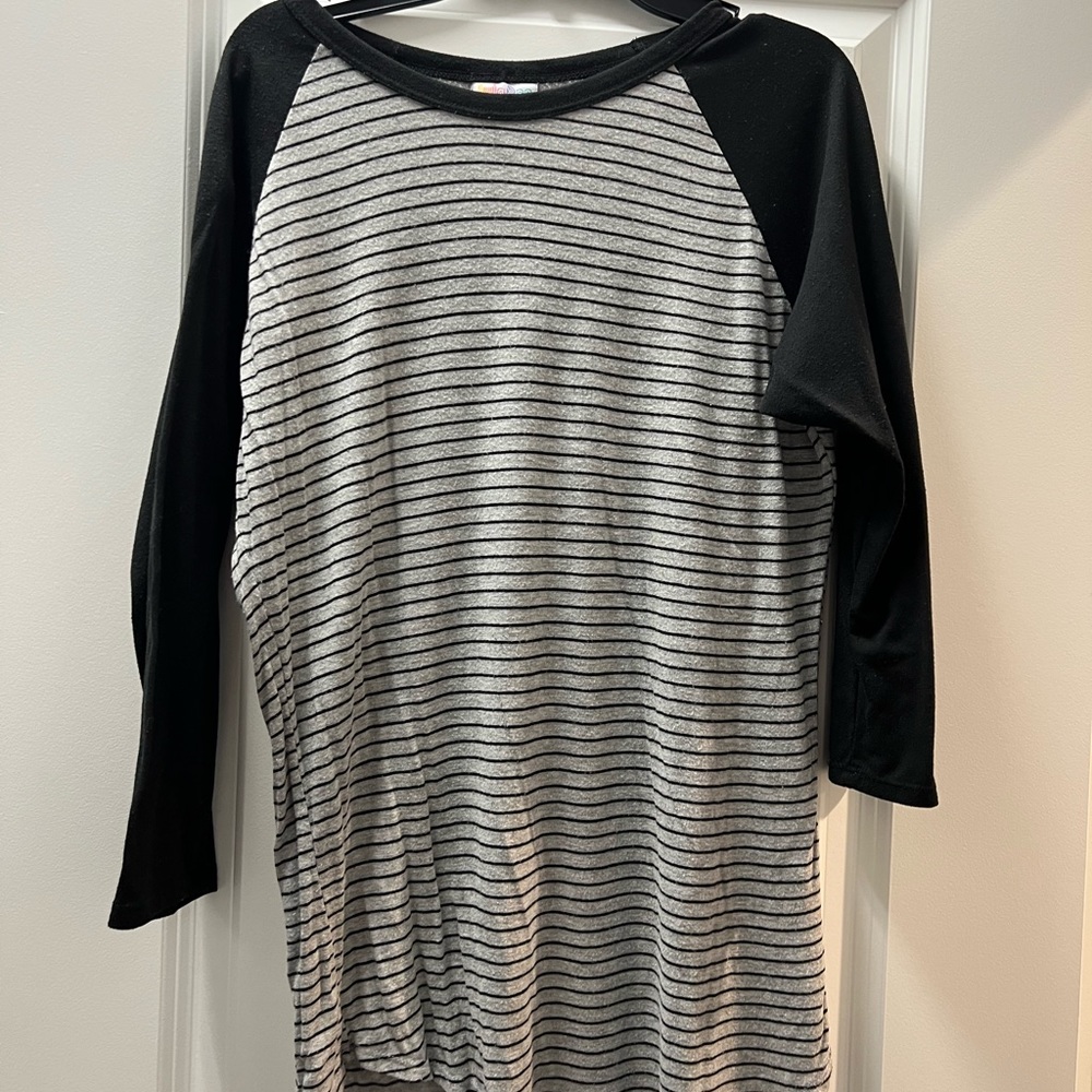 Lularoe top